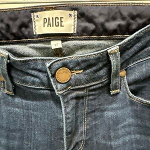 Paige Skyline Straight Jeans In Dalton Wash Size 27 soft and comfy denim